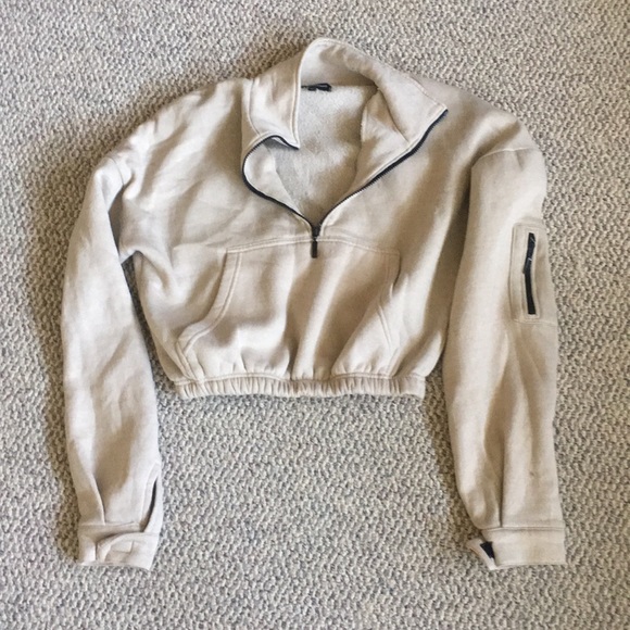 Cropped Sweater - Picture 1 of 4